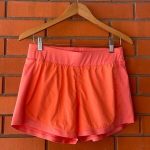 NWOT ATHLETA Women's Coral Shorts  Size Small